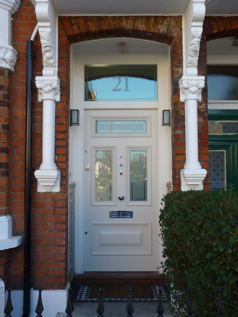 Our expert designers and traditional craftsmen hand-select quality timbers, such as Accoya® wood, to create an authentic and naturally beautiful period front door.