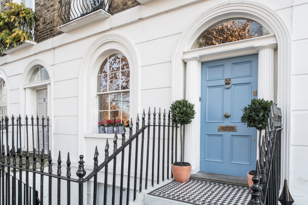In this postcode, neighbours have been inspired to have similar Edwardian front doors in order to maintain a theme, yet each one is beautifully unique to their home.